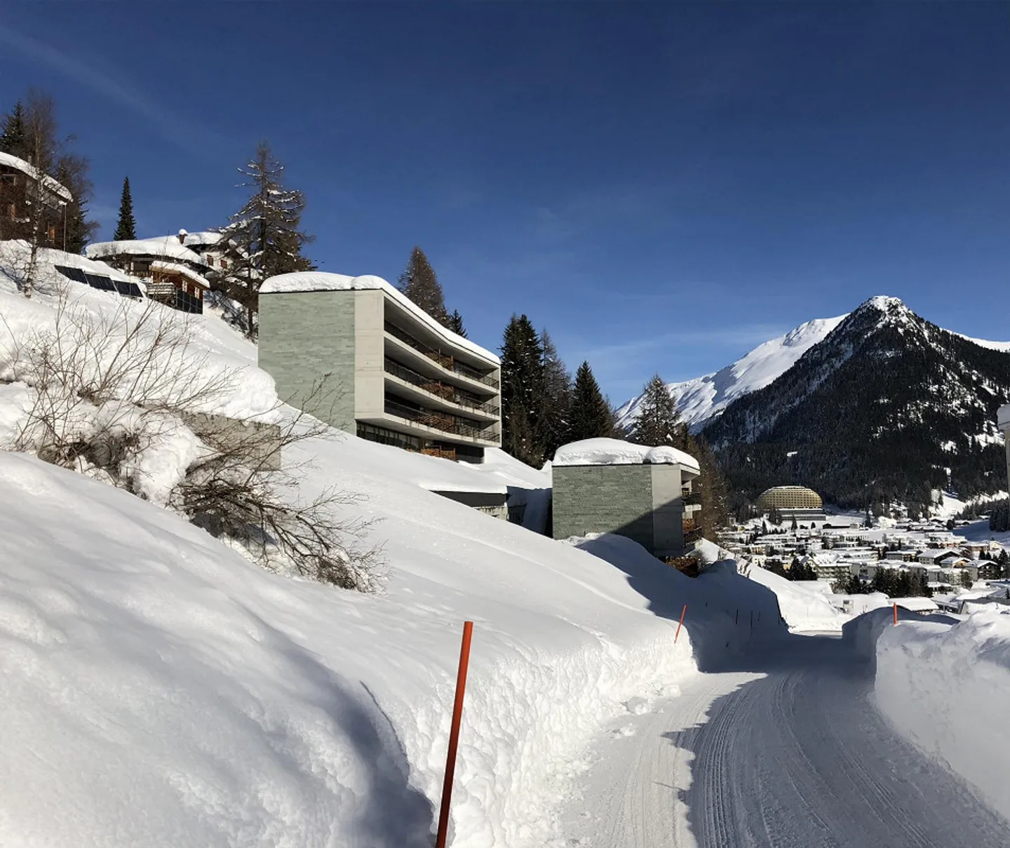 Charmante Wohnung mit Bergblick - Foto 3 von 24