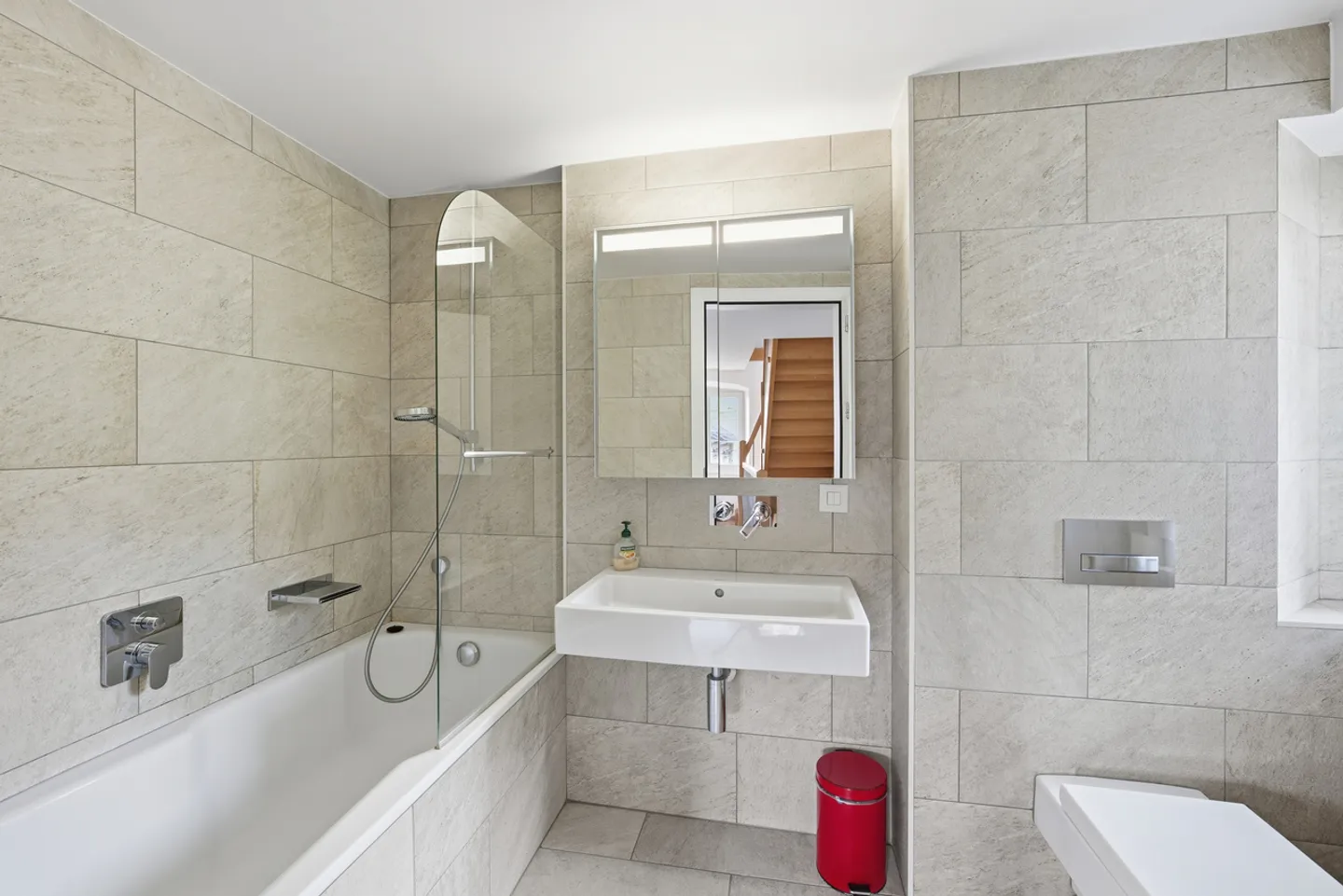 Charming Winemaker's House with Lake and Mountain View - Photo 8 of 33