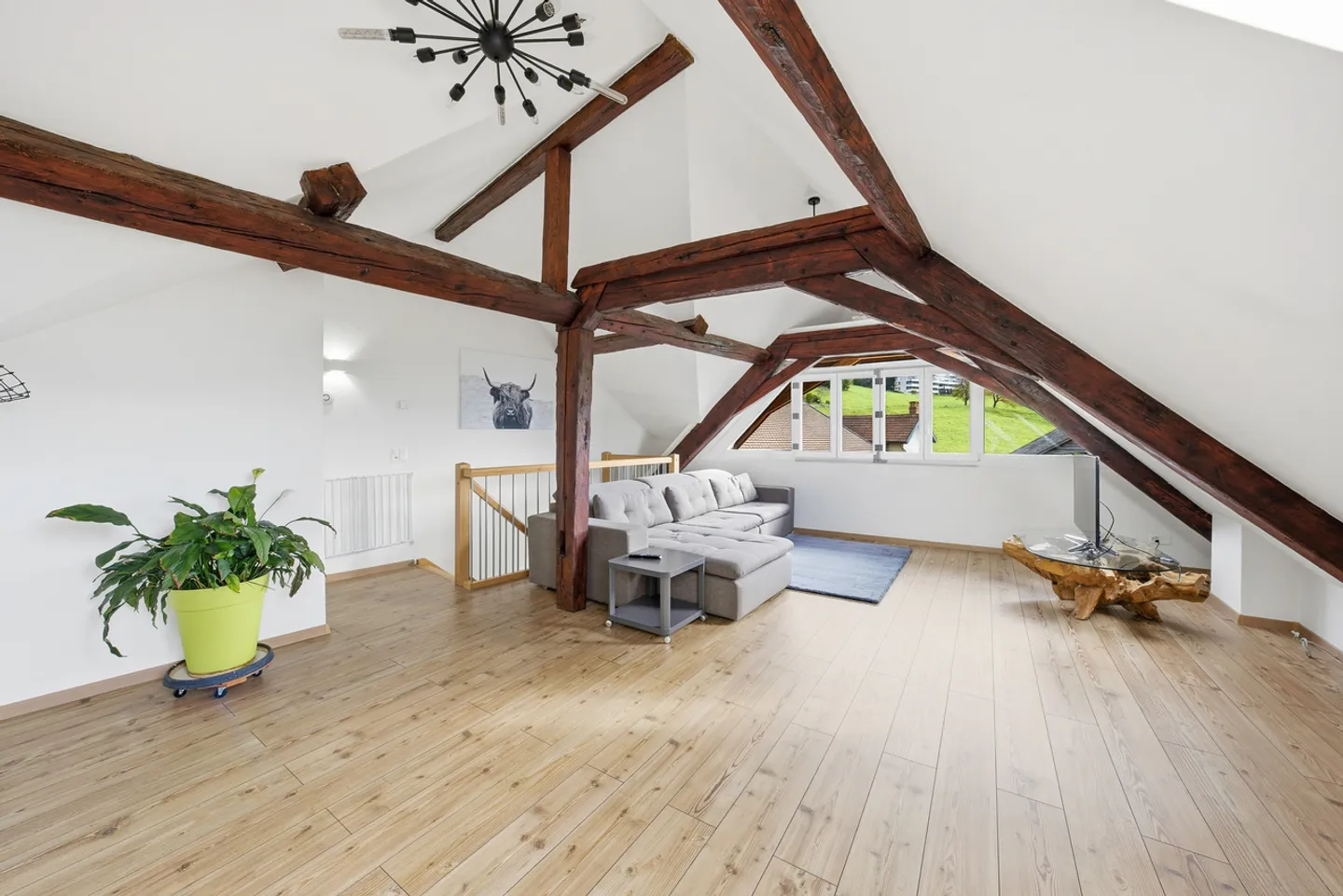 Charming Winemaker's House with Lake and Mountain View - Photo 11 of 33