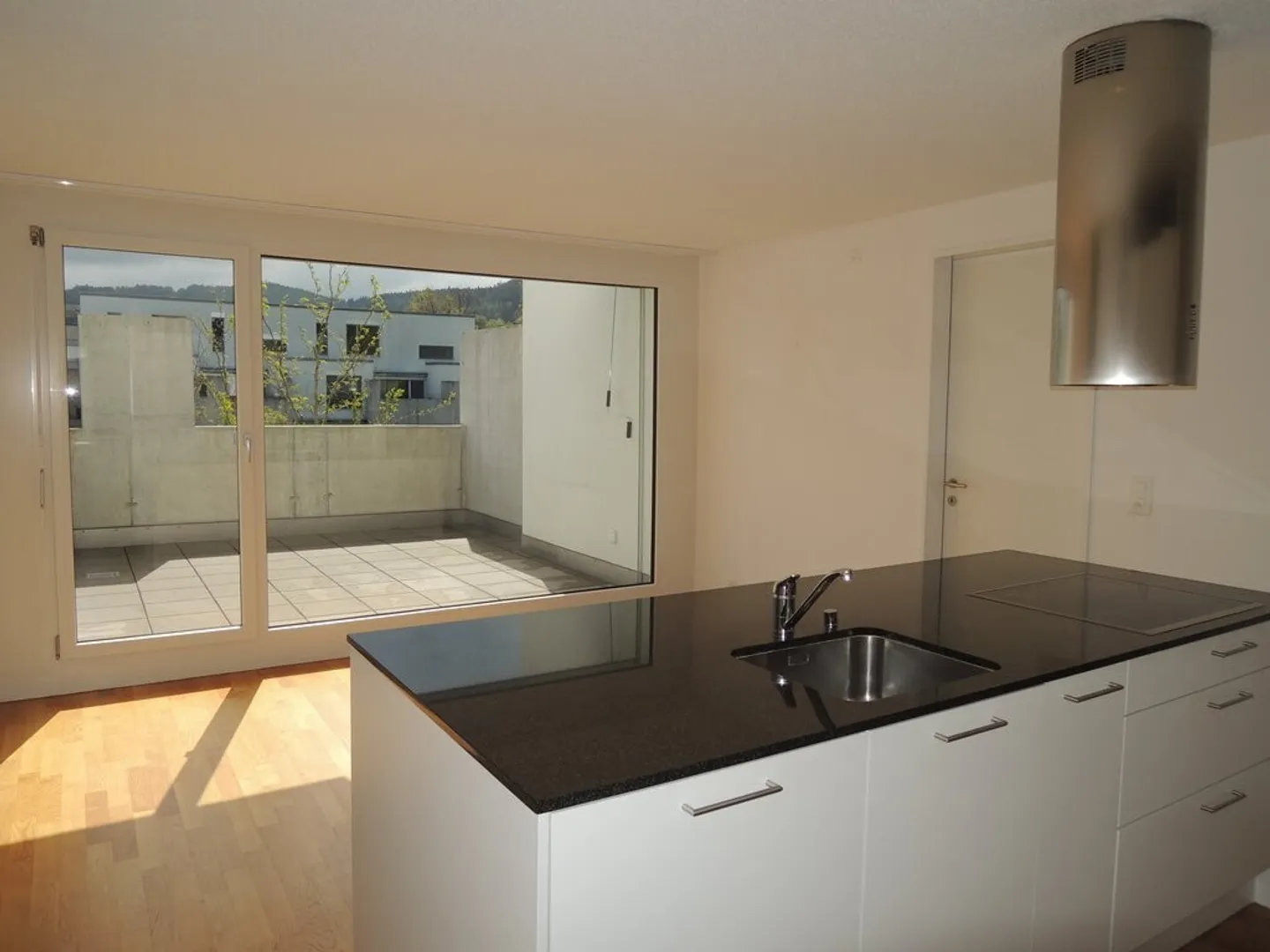 Bonheur de vivre au premier regard - Photo 4 sur 7