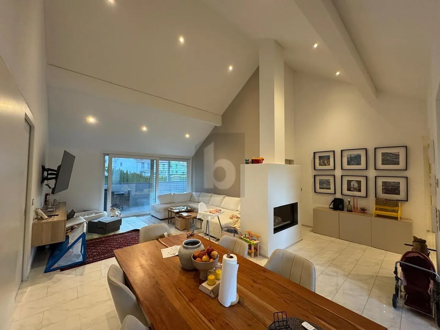 LUXURIÖS, MODERN UND EXKLUSIV - Photo 1 sur 6