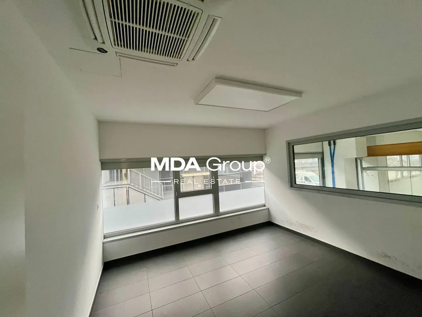 Lager - Arbedo-Castione - Foto 8 von 10