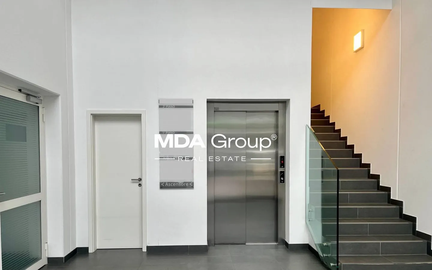 Lager - Arbedo-Castione - Foto 10 von 10