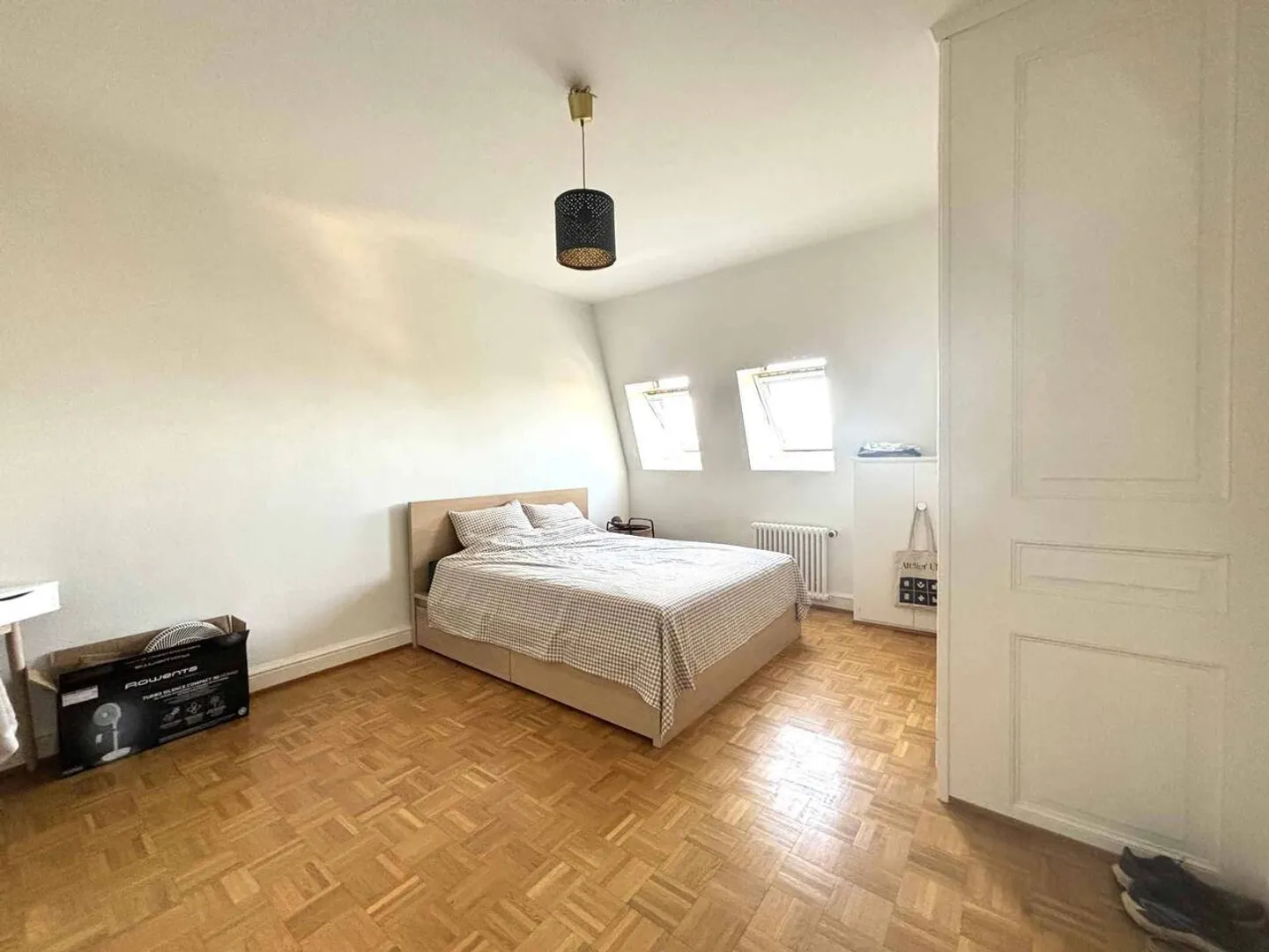 Charmante 5,5-Zimmer-Wohnung im Herzen des Sous-Gare-Viertels in Lausanne - Foto 7 von 8