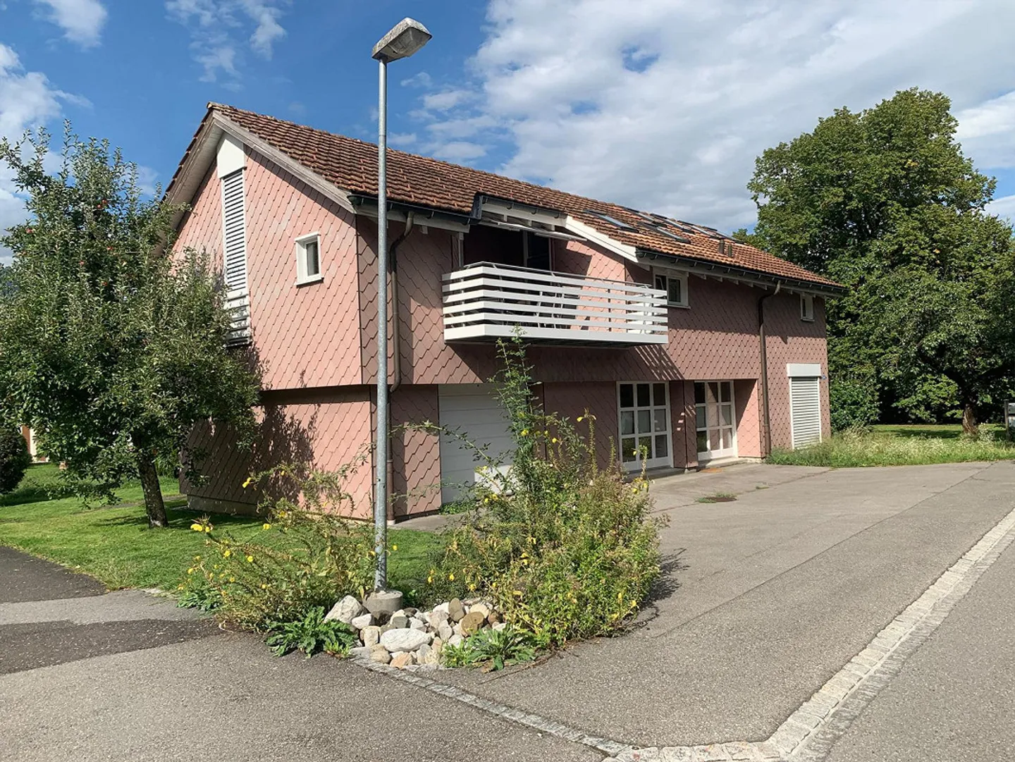 Casa unifamiliare soleggiata e tranquilla di 6,5 stanze a Grabs - Foto 1 di 25