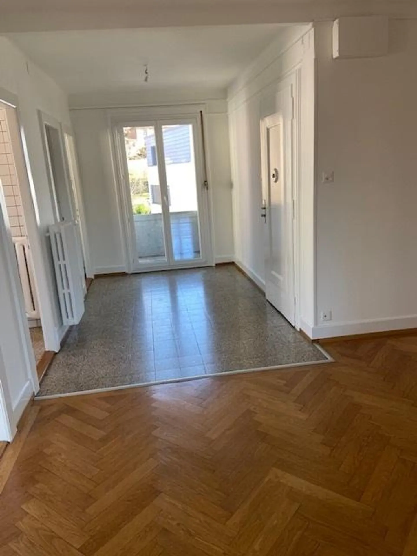Charmante 2.5 Zimmer Wohnung - Foto 4 von 9