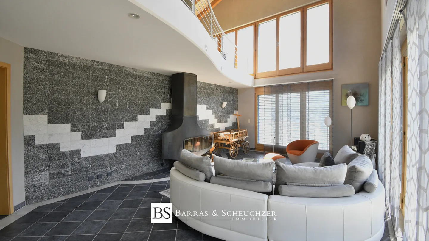 Proprietà straordinaria: villa spaziosa con 3,5 camere indipendenti - Foto 9 di 13