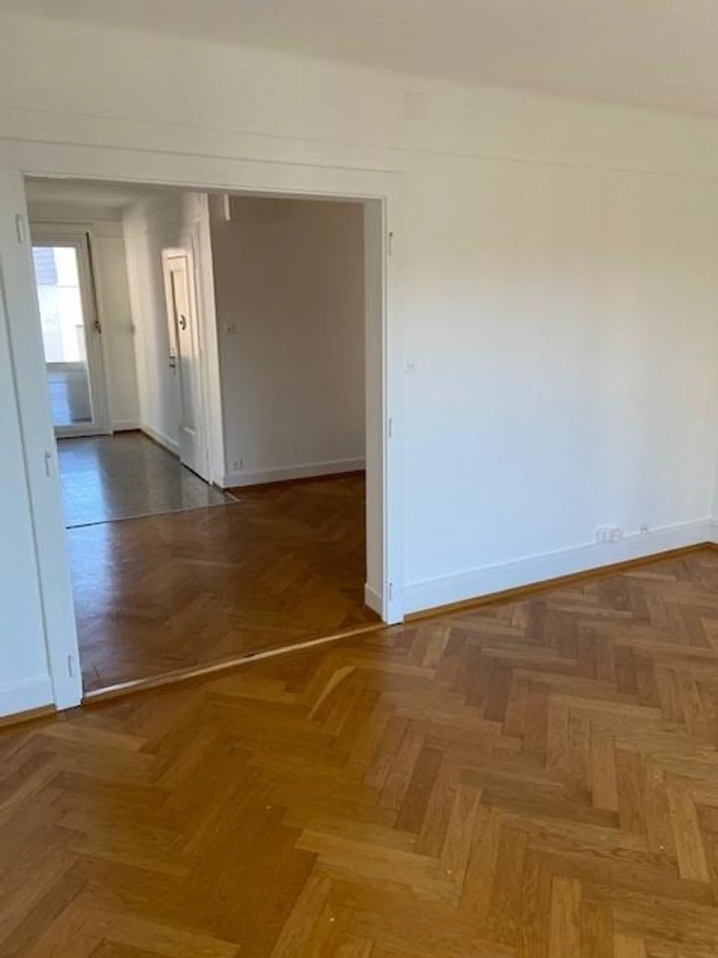 Charmante 2.5 Zimmer Wohnung - Foto 5 von 9