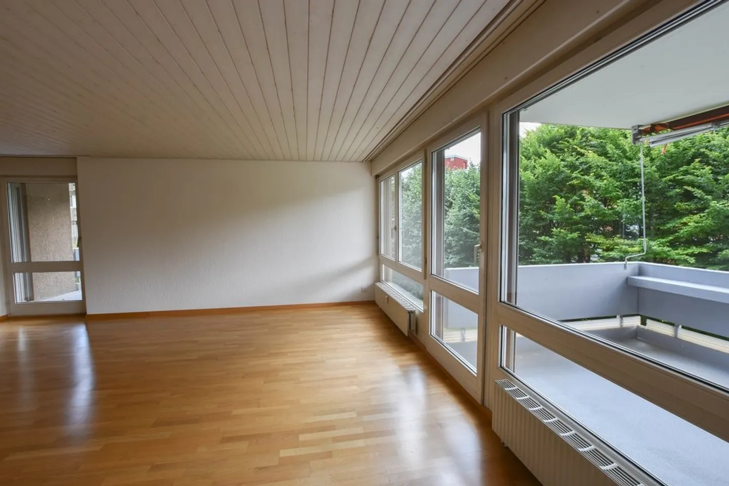 Charming 4.5-Room Apartment - Photo 1 of 12