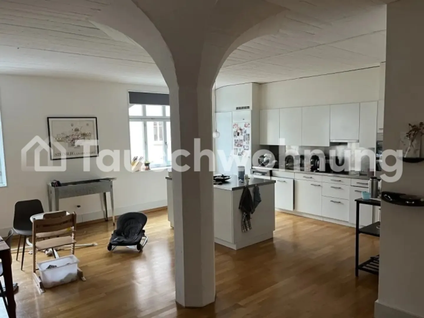 Loft spacieux avec bureau - Photo 1 sur 1