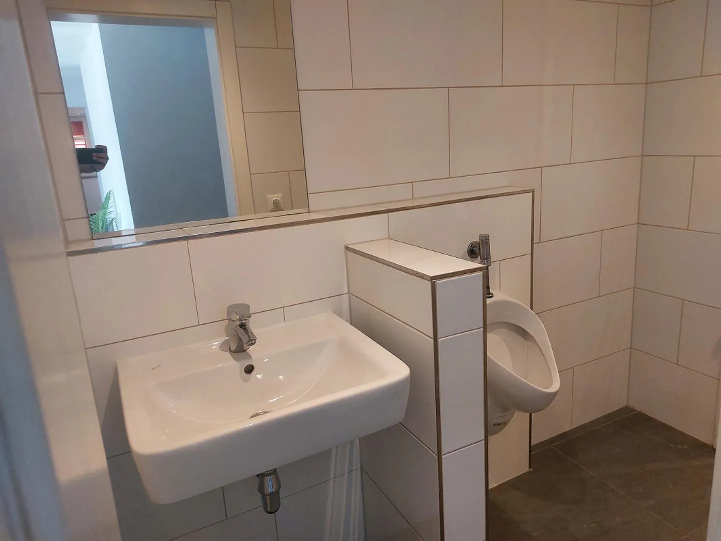 Attractive office/commercial space centrally located in Kreuzlingen - Photo 7 of 8