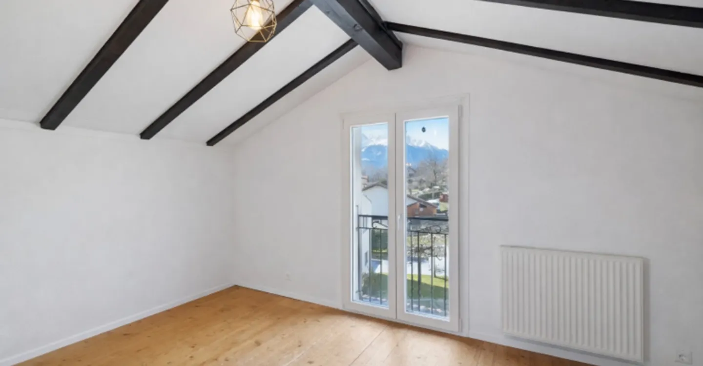 Duplex con potenziale di ristrutturazione - Foto 9 di 10