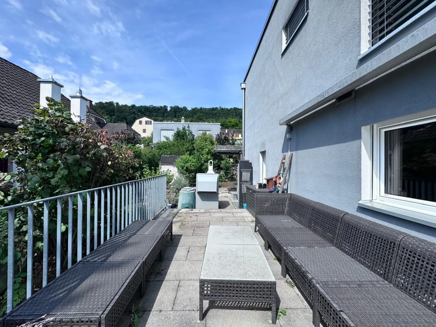 Moderna casa bifamiliare di 5,5 stanze con veranda, cucina XXL e box garage in posizione tranquilla - Foto 21 di 29