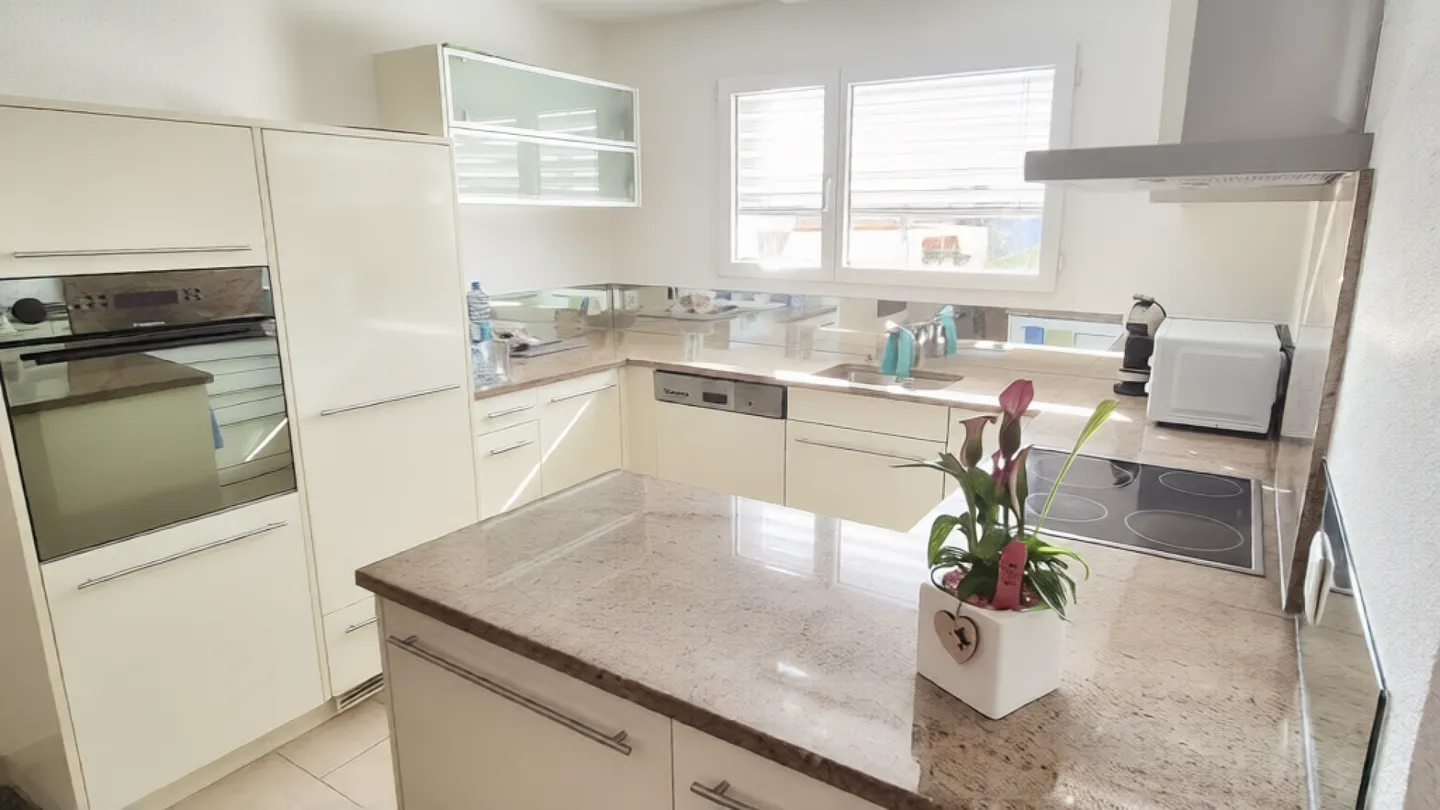Appartamento da sogno di 4,5 stanze a Tennwil con vista sul lago - Foto 3 di 14
