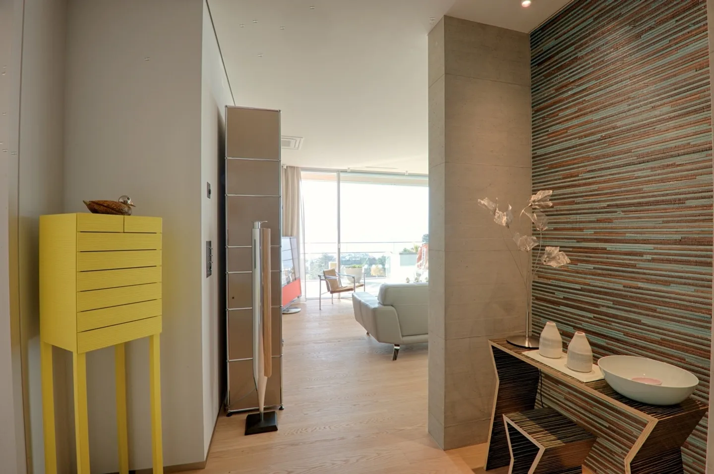 VEVEY - MAGNIFIQUE APPARTEMENT DE 4.5 PIECES AVEC SUPERBE VUE SUR LE - Photo 12 sur 13