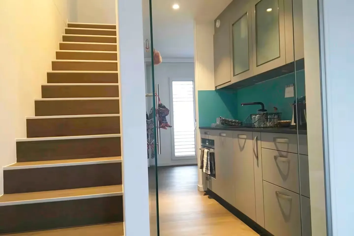 Casa a schiera moderna di 2½ stanze in standard Minergie con facciata solare - Foto 5 di 18
