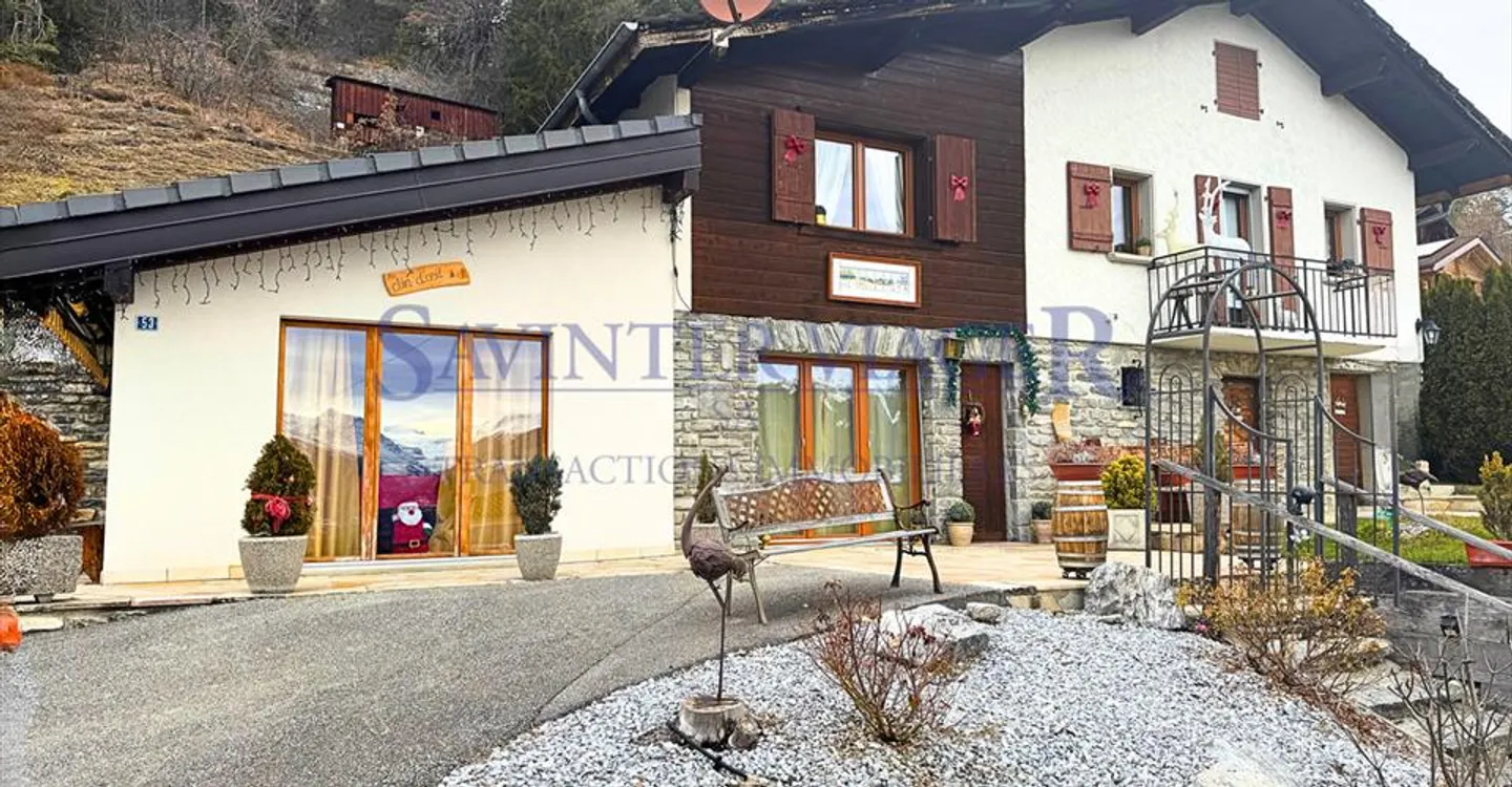 Savièse, Rustic Chalet with a Magnificent View - Occupied Life Annuity - Photo 8 of 13