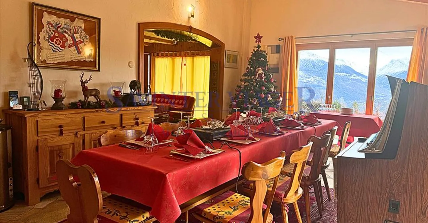 Savièse, Rustic Chalet with a Magnificent View - Occupied Life Annuity - Photo 3 of 13