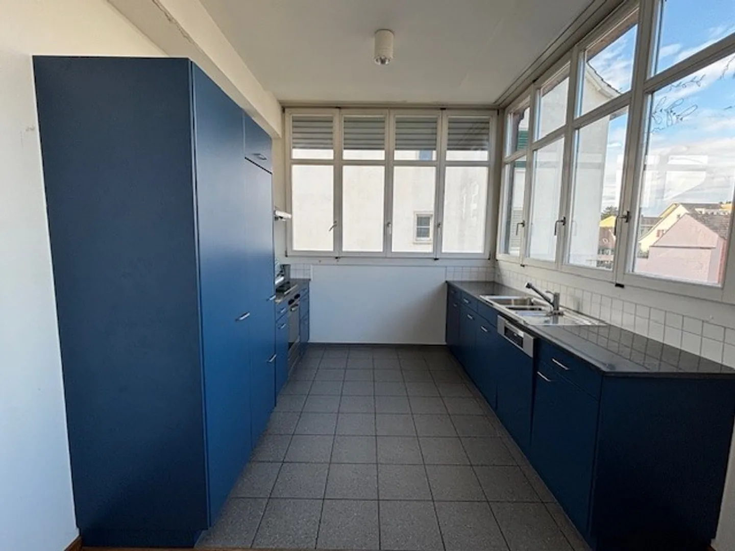 Incantevole appartamento di 4 stanze in un ambiente storico - Foto 3 di 25