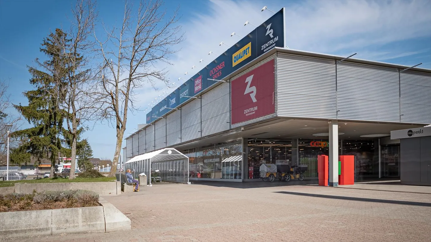 Espaces de pratique/santé spacieux à louer au centre de Regensdorf ! - Photo 1 sur 4
