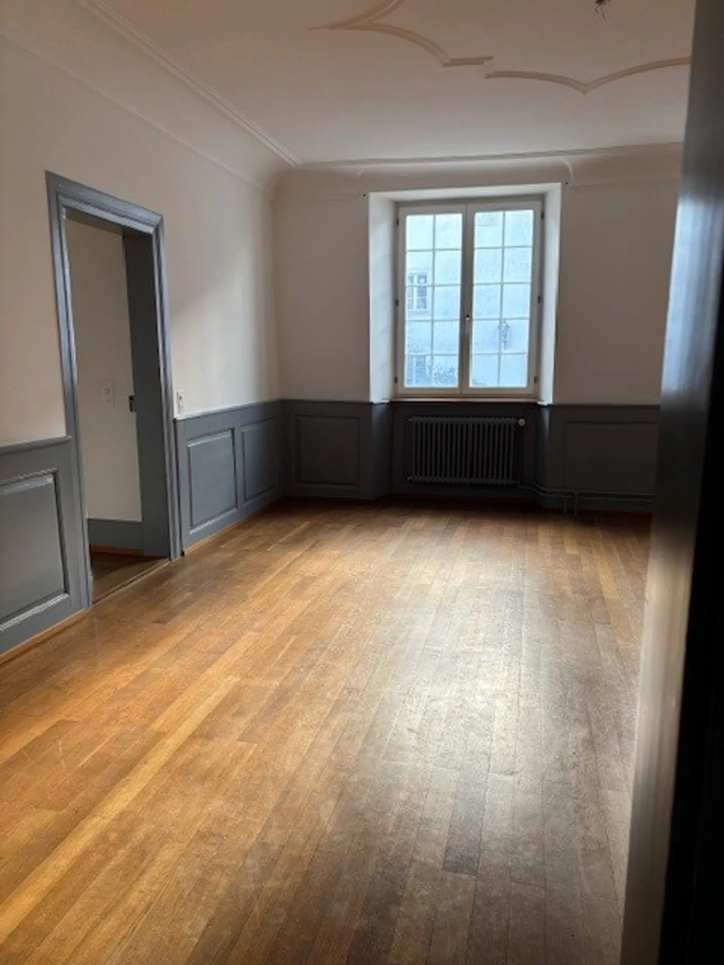 Incantevole appartamento di 4 stanze in un ambiente storico - Foto 11 di 25