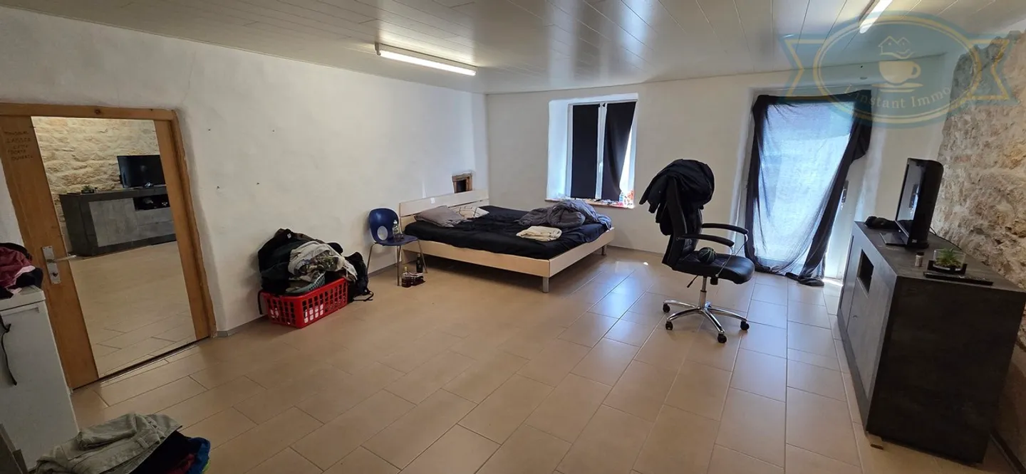 Edificio redditizio con due appartamenti affittati e potenziale misto - Foto 12 di 14