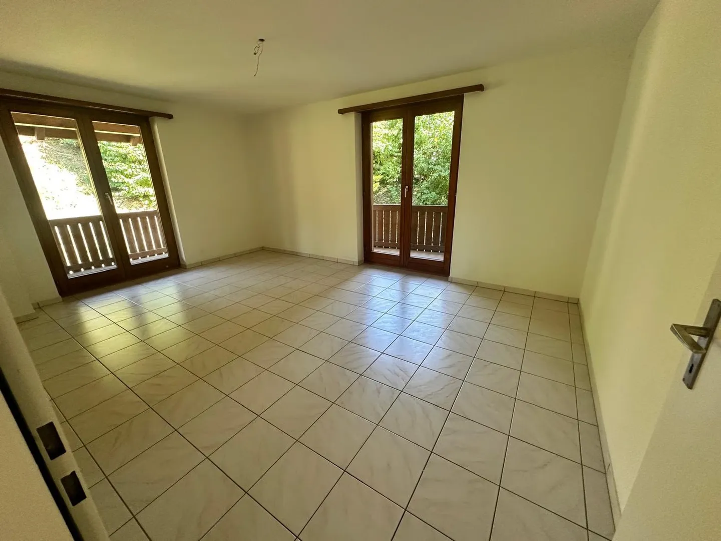 Gemütliche 4.5 Zimmer Wohnung mit grosser, überdachter Laube - Foto 11 di 19