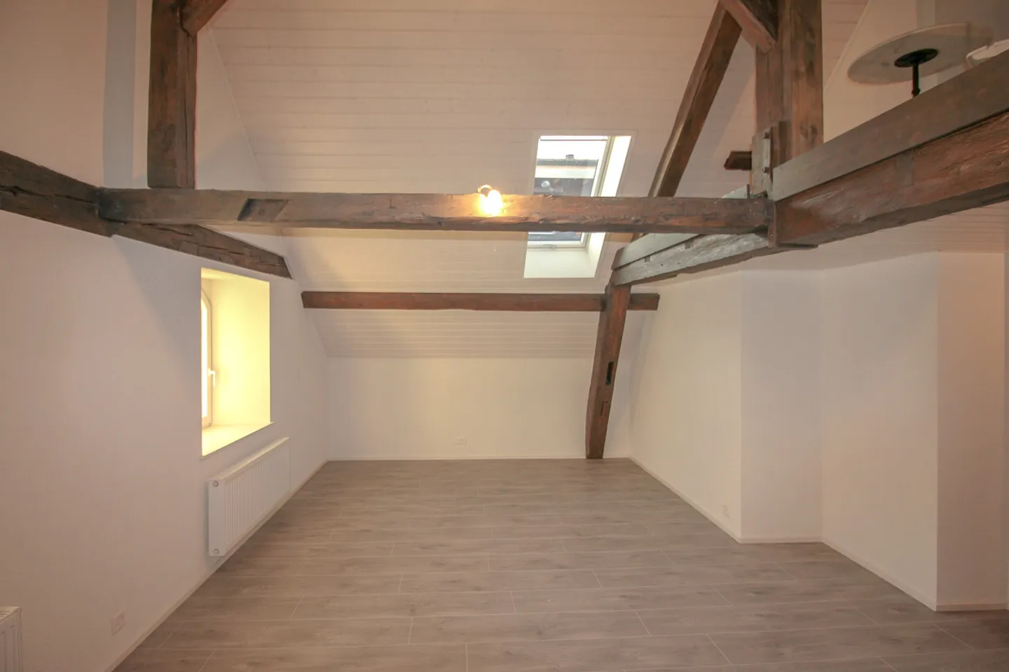 Appartamento di 2,5 locali in mansarda - Foto 4 di 11