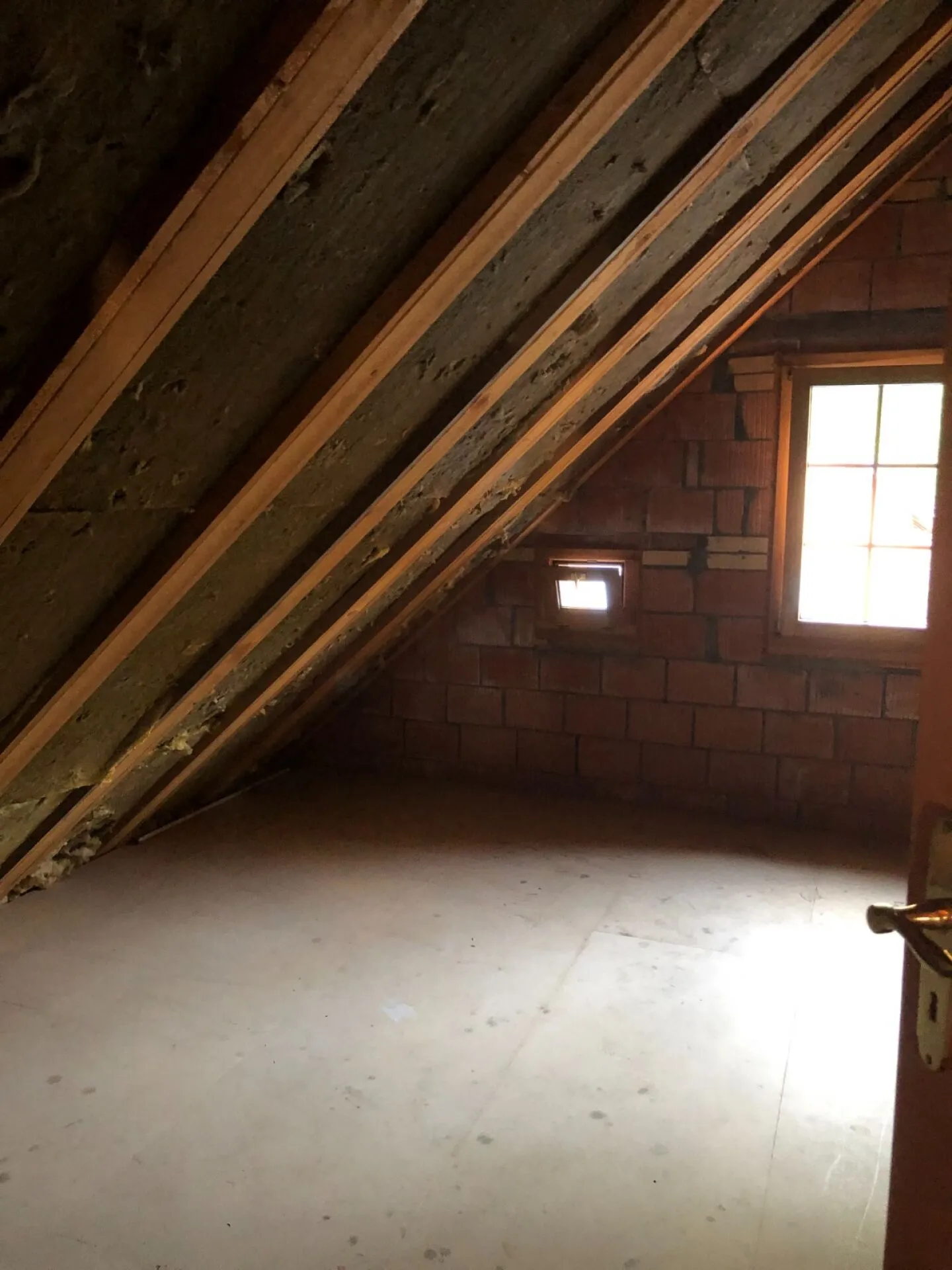 Attractive House Section with High Living Comfort - Photo 10 of 10