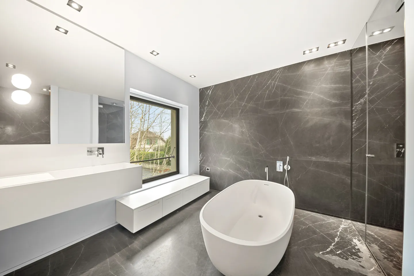 Residence combining character and modernity, indoor pool, Vandoeuvres - Photo 11 of 18