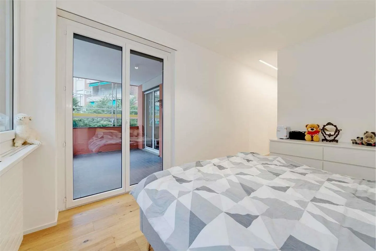 SPLENDIDO APPARTAMENTO 3.5 STANZE A LORETO - Foto 4 di 13