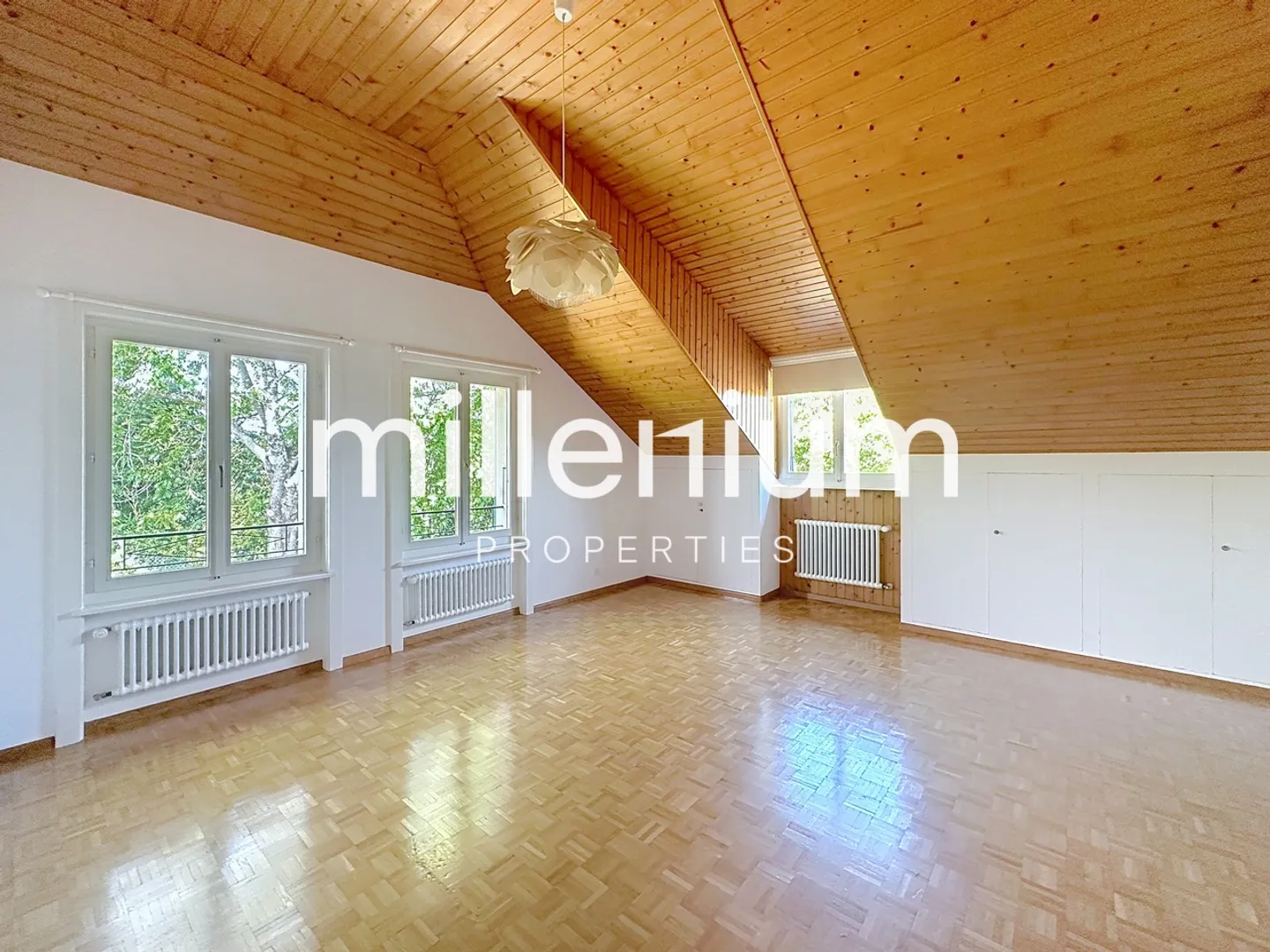 Luxurious villa with large garden in Peissy (Satigny) - Photo 8 of 11