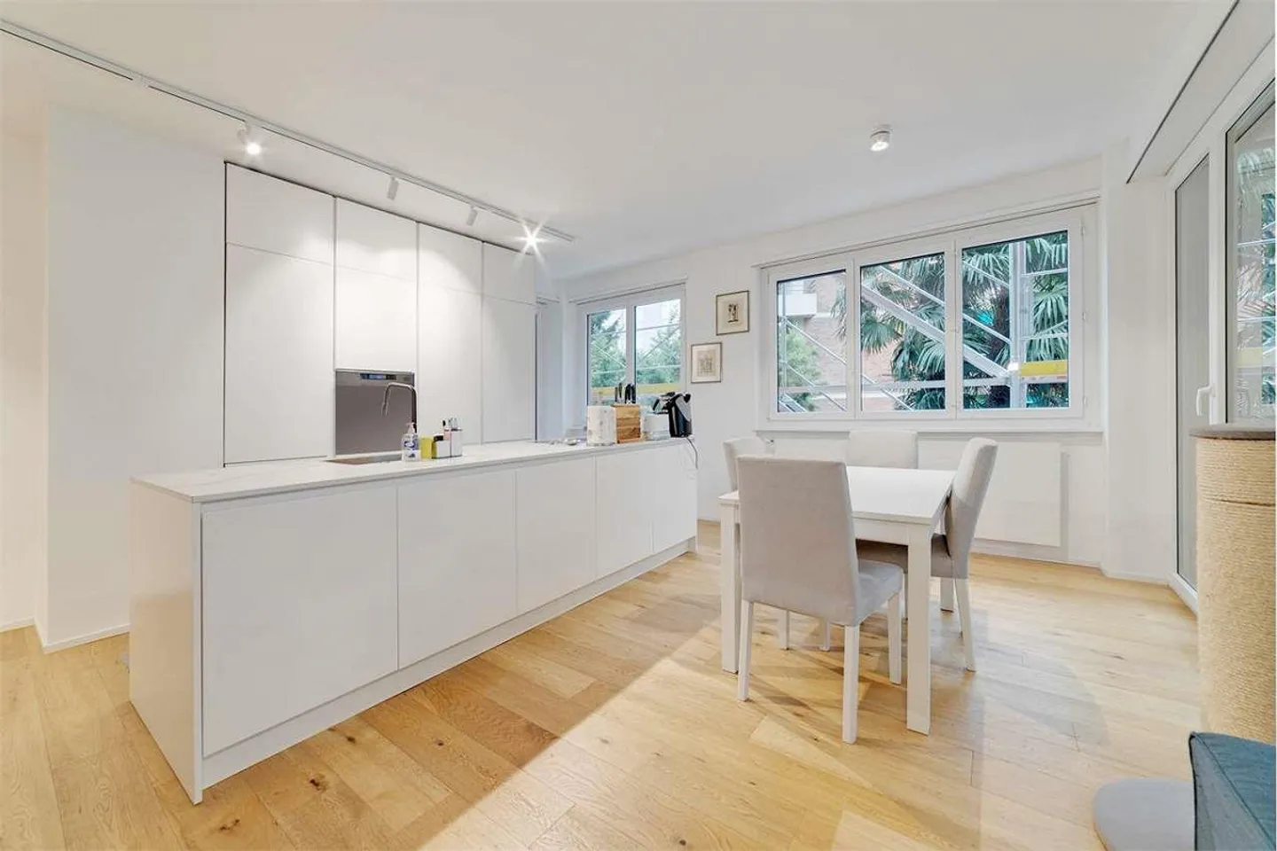 SPLENDIDO APPARTAMENTO 3.5 STANZE A LORETO - Foto 2 di 13