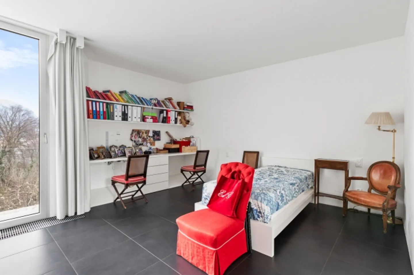 Villa moderna con piscina e vista panoramica - Foto 15 di 20