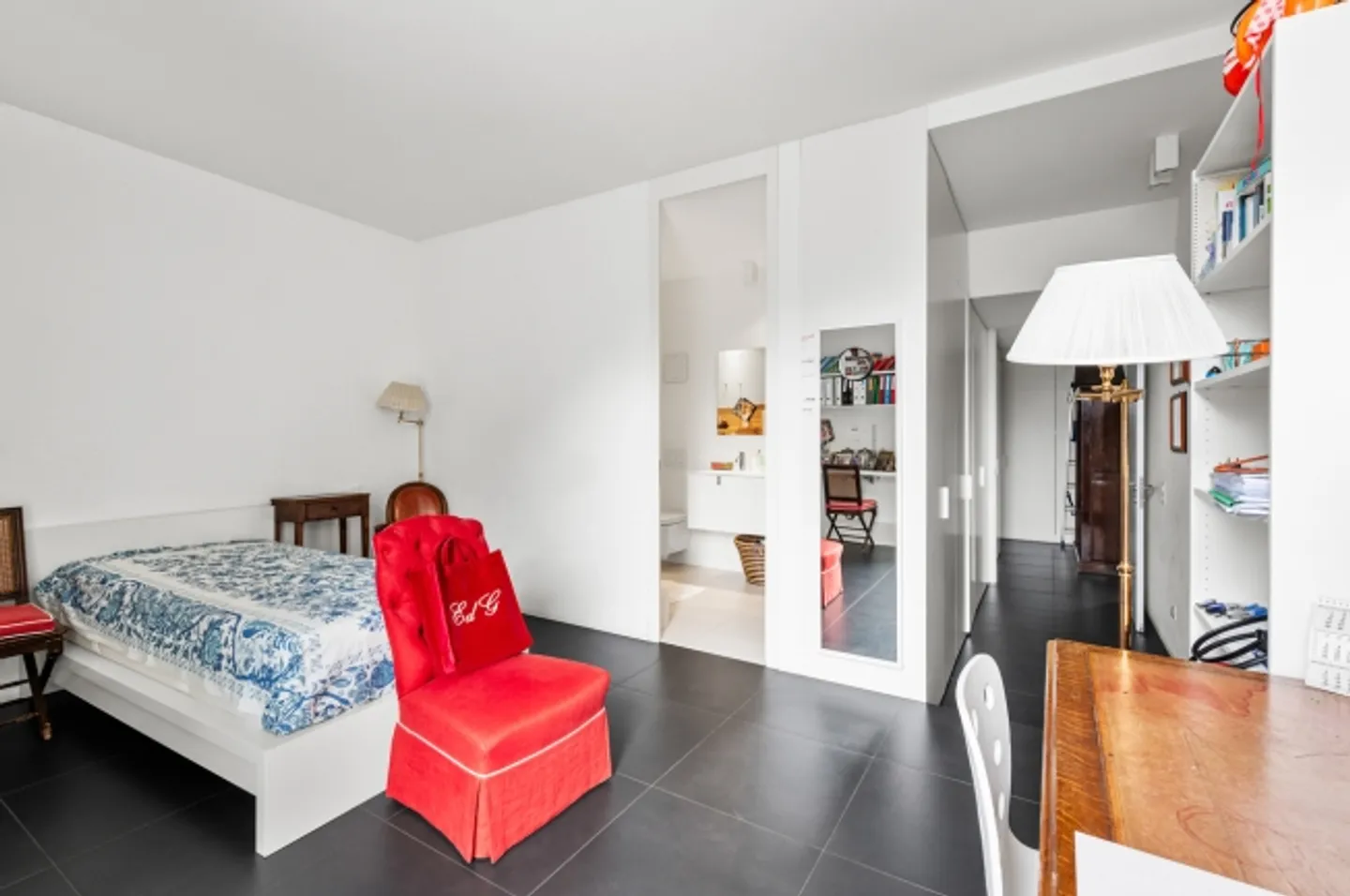 Villa moderna con piscina e vista panoramica - Foto 17 di 20