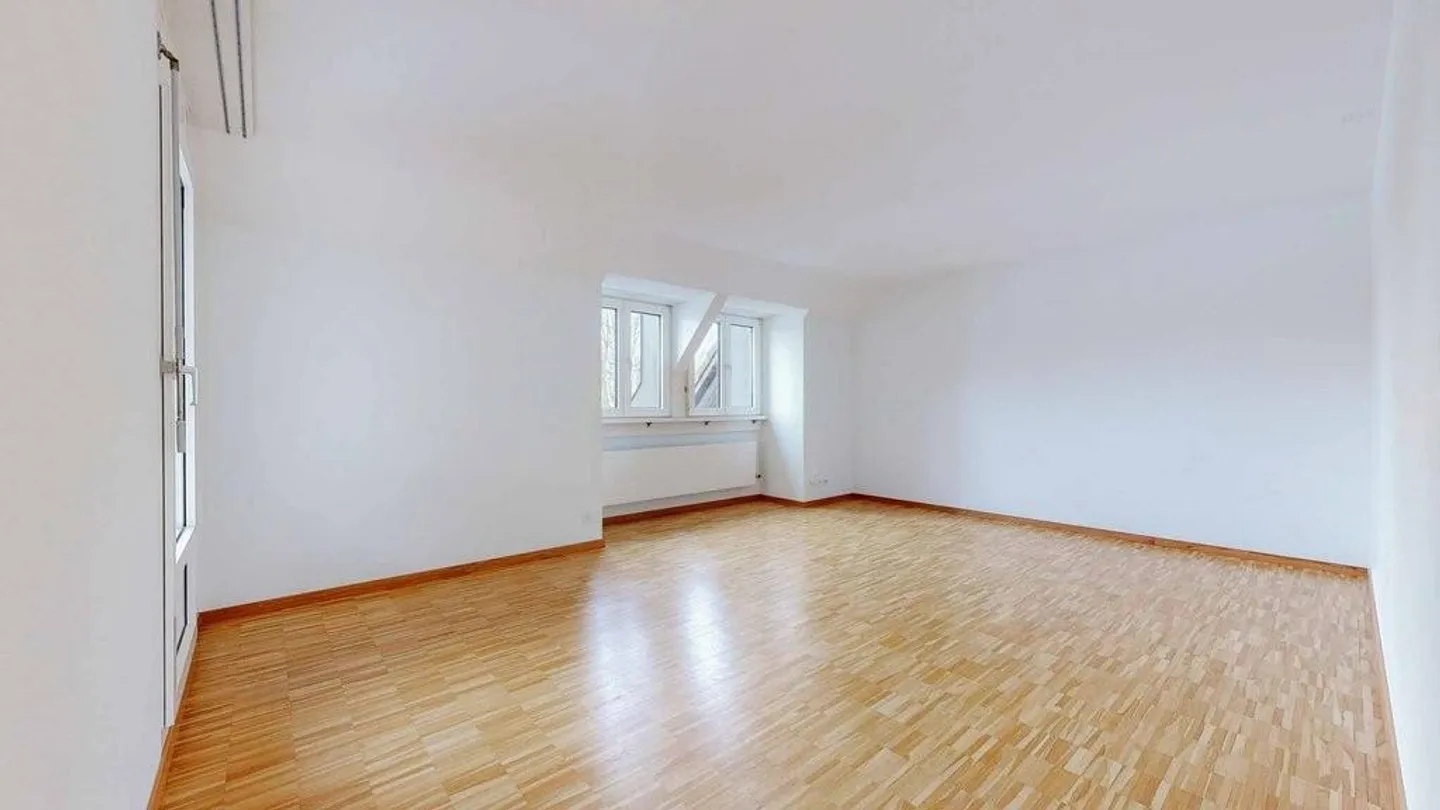 Living in a quiet location on Amselweg - Photo 2 of 11