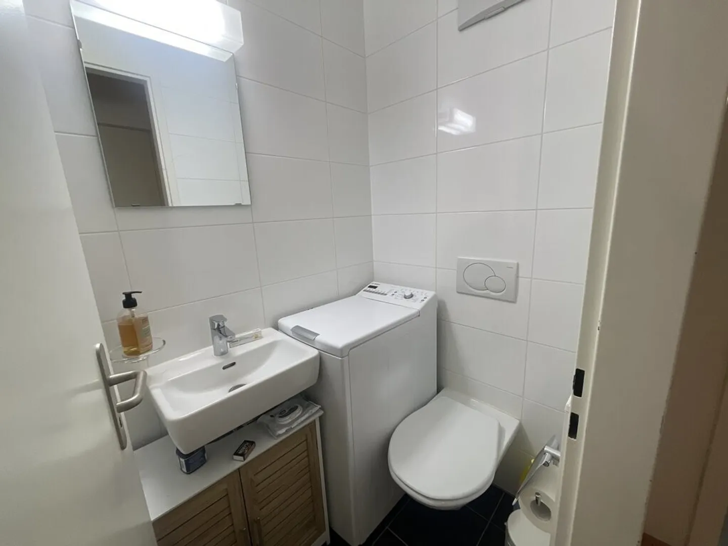 Appartement de 3 pièces au 3ème étage - Photo 3 sur 5