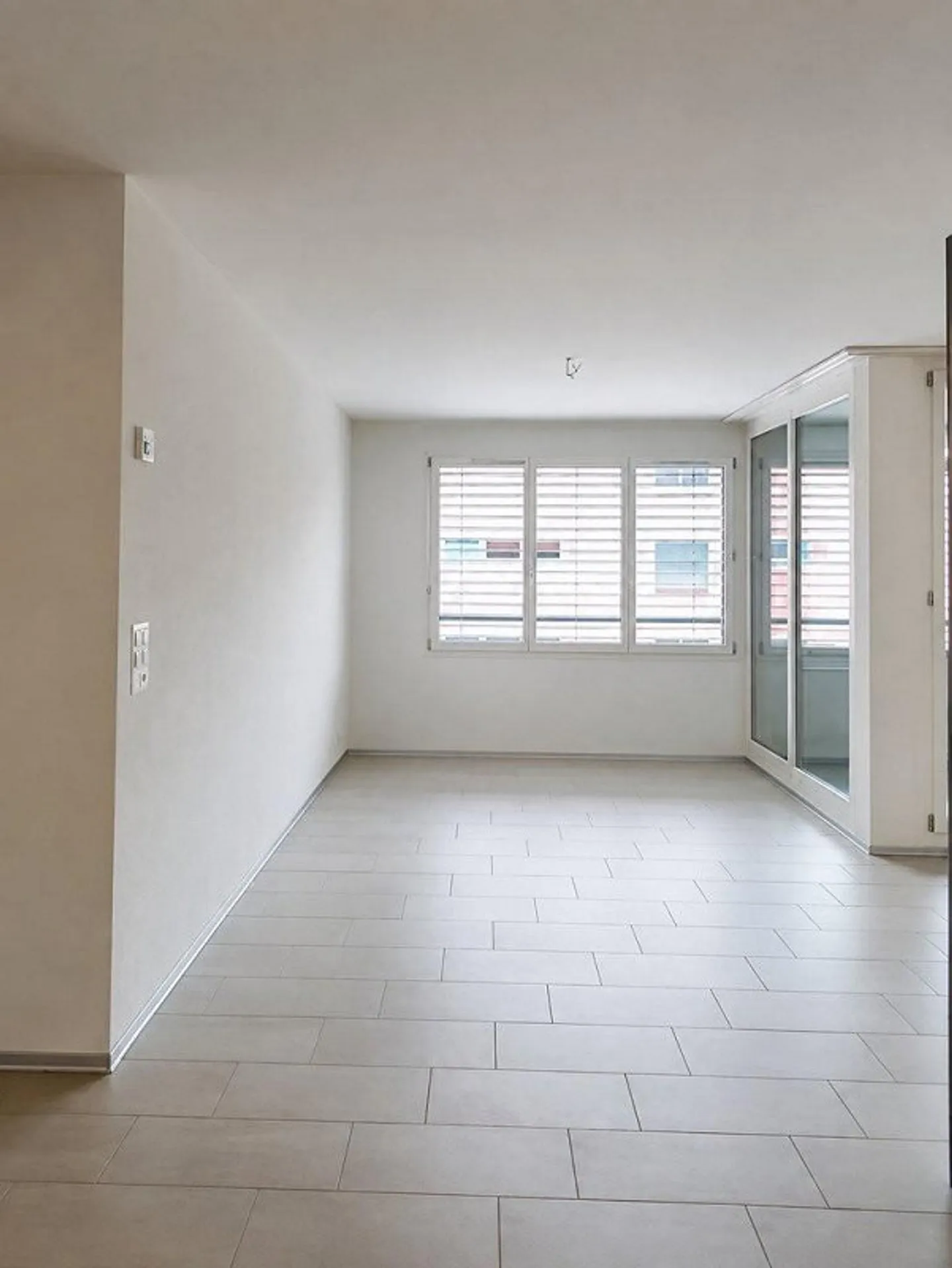 Attraente appartamento di 3.5 locali a Zurigo-Oerlikon - Foto 5 di 8