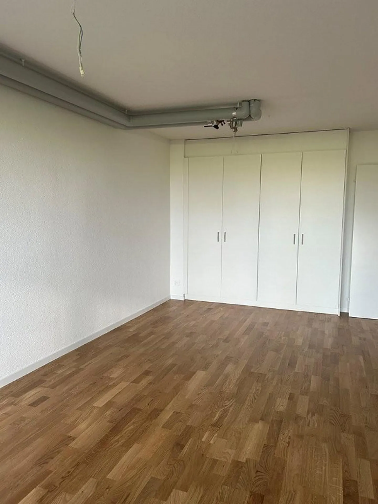 Espace de bureau, niveau sous-sol - Photo 6 sur 6