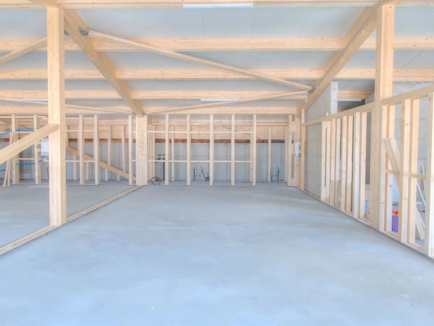 Local Commercial Property in Collombey-Muraz - Photo 3 of 3