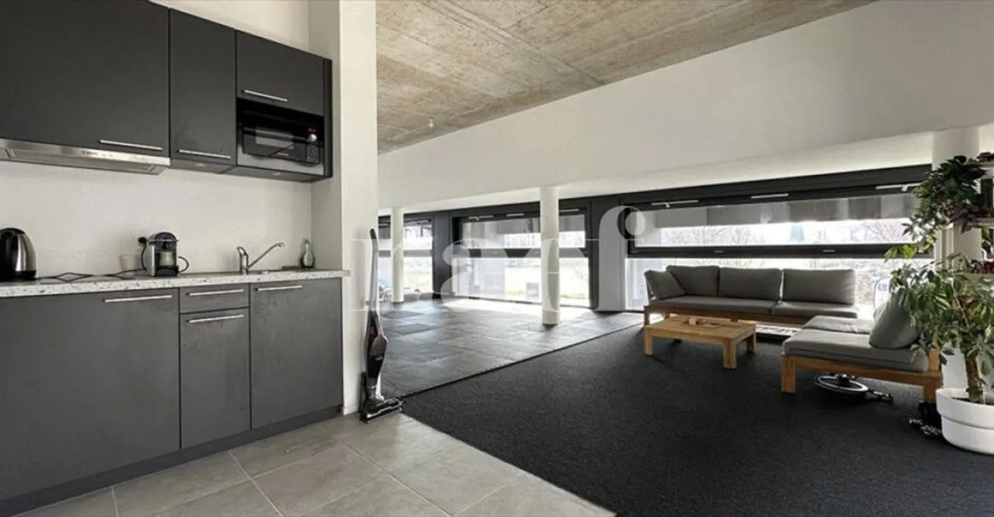 Negozio in affitto - Foto 3 di 3