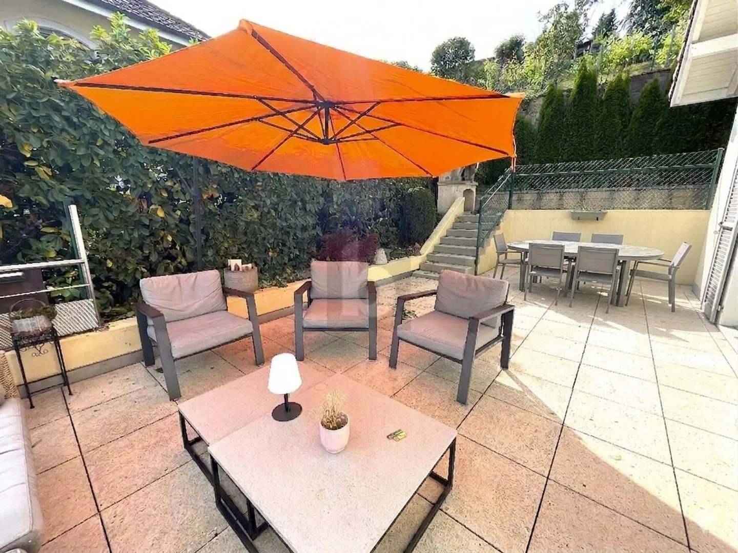 Maison moderne avec jardin - Photo 5 sur 6