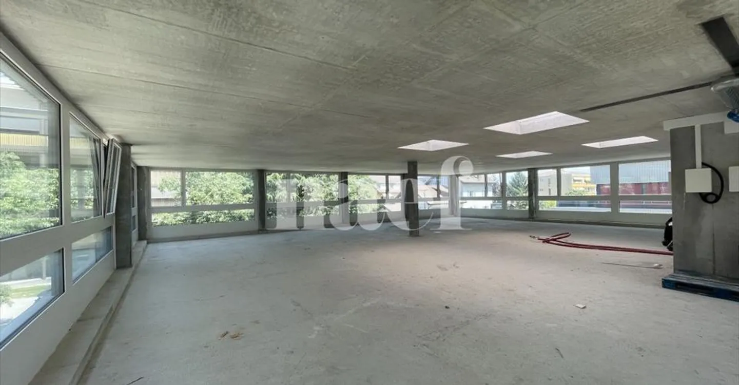 Office space for rent - Photo 5 of 5