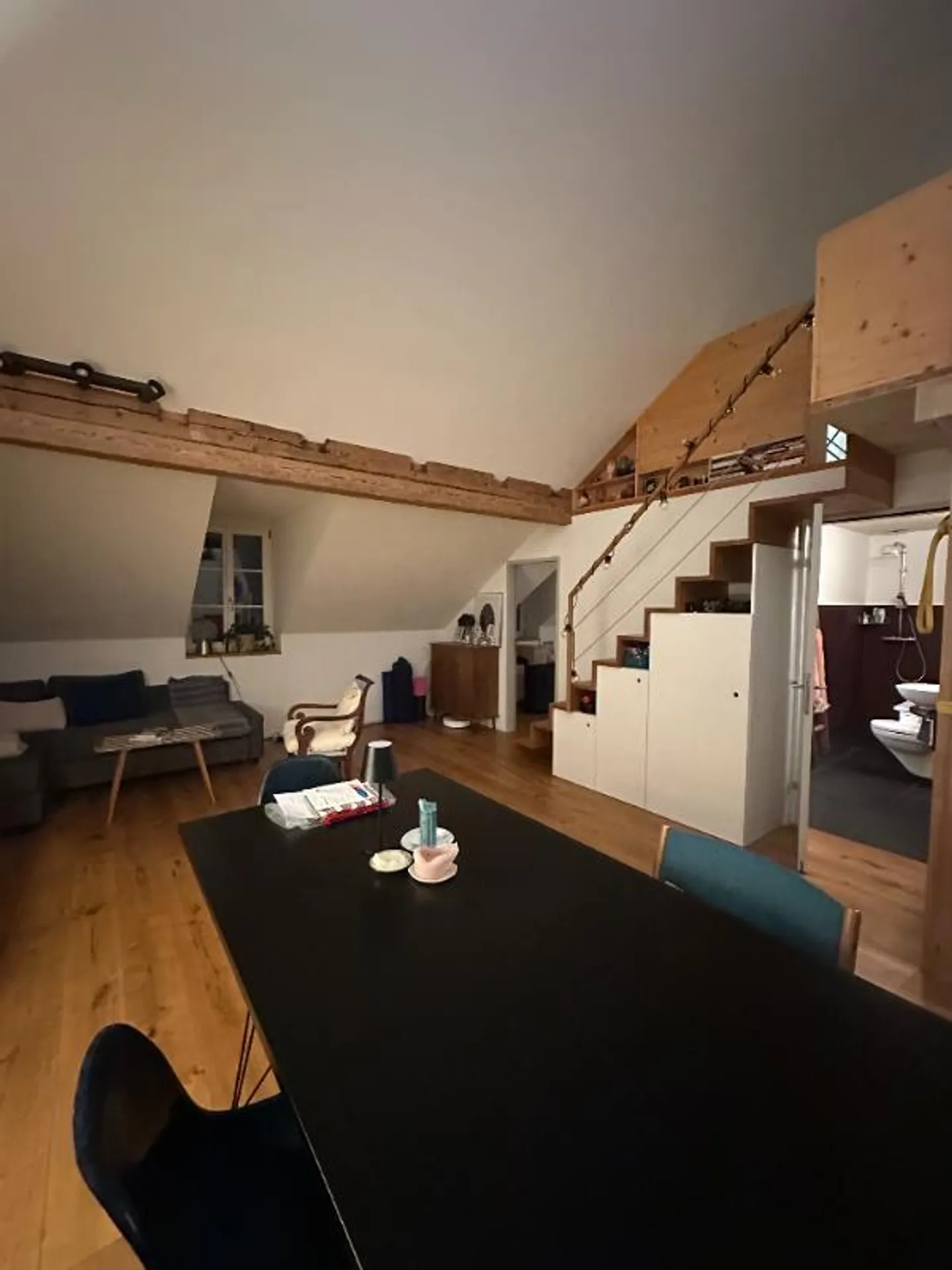 Beautiful attic apartment for subletting May-October 2026 - Photo 1 of 5