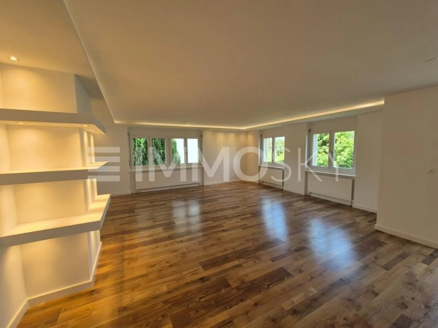 Appartamento moderno in posizione assolutamente tranquilla - Foto 3 di 7