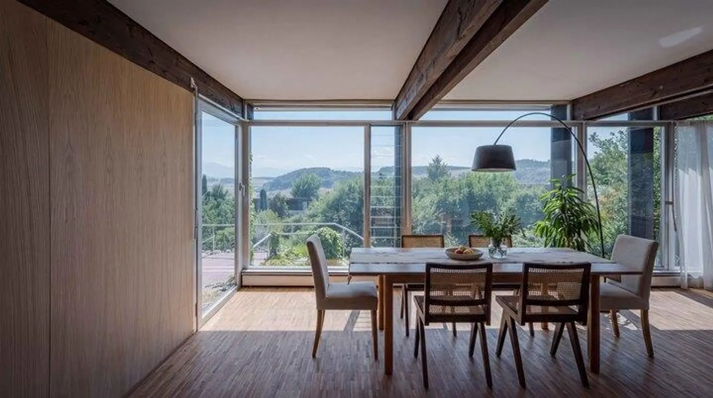 Architectural House with Alpine View - Photo 3 of 8