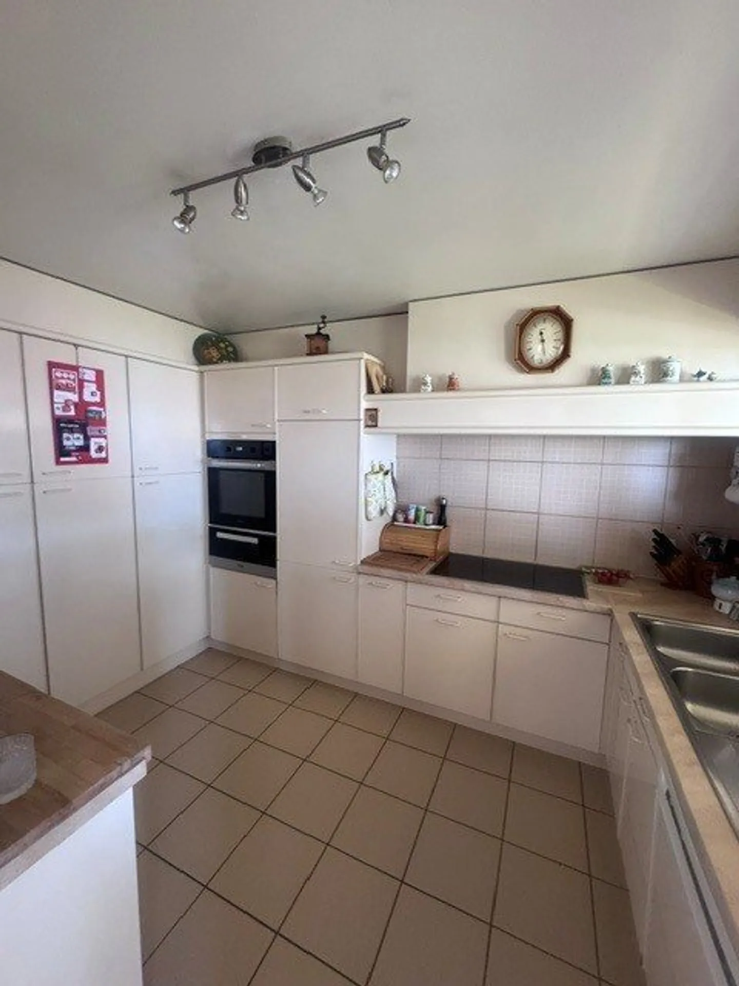 Magnificent 4.5-room apartment in Corseaux with lake view - Photo 4 of 5