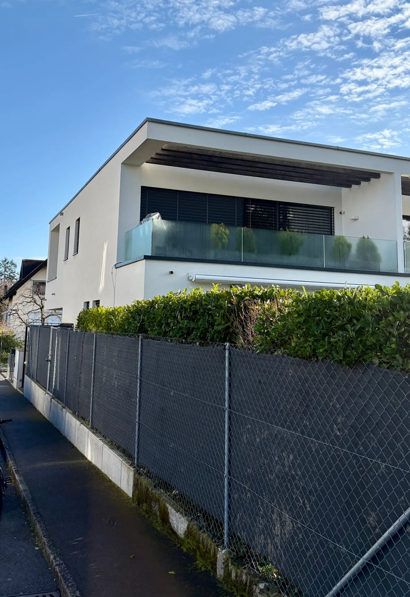 Hervorragende zeitgenössische Villa in Pregny-Chambésy - Foto 1 von 17