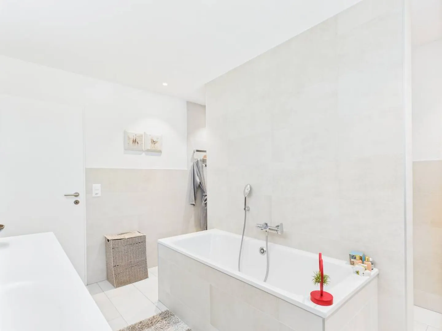 Maison individuelle moderne dans un bon emplacement - Photo 11 sur 15