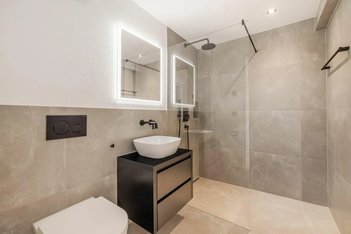 Appartamento moderno 3.5 stanze - Foto 2 di 8